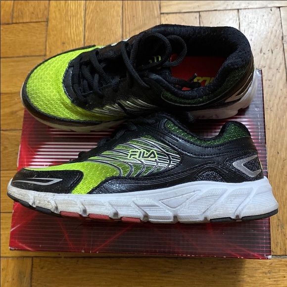 FILA boys sneakers - Picture 3 of 5